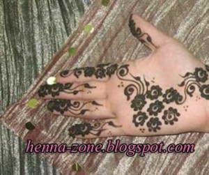 أجمل نقوش الحناء لعروس حواء اروع النقوش الأنيقه لليد والرجل متنوعه 2014