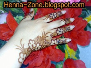 أجمل نقوش الحناء البسيطة للعروسولصبايا  2014_2015
