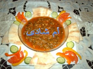 السبانخ و قيمتها الغذايئه العاليه و المفيده اكلها فى فصل الشتاء