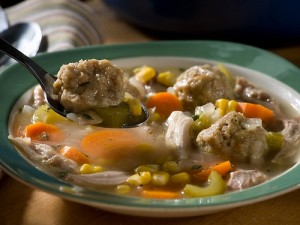 شوربة الخضار مع لحم الحبش