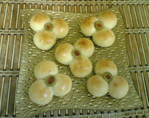 فطيرة سهــله وحلــوة وخفيفــة ومشهيــة