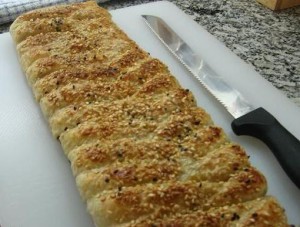 مقبلات رمضان بالصور فطائر بحشوة الدجاج