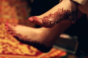 صور اجمل نقوش الحناء الجديدة , احدث نقوش الحناء 2014 , نقوش حناء لليد