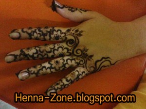 أحلى نقوش الحناء للبنات تعالو2014 نقوش حناء جميلة و بسيطة2015