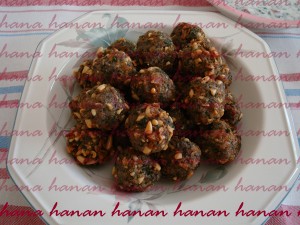 أطباق الغداء كفتة لحم مع زبادي حار