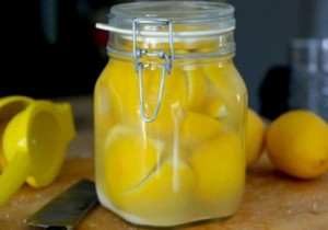 طريقة عمل مخلل الليمون الهندي