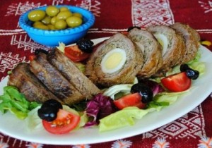 ملفوف بكفتة الدجاج والبيض