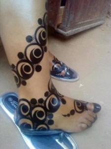 رسومات حنة سودانية للرجلين 2014 , صور نقوش حنة سودانية لقدمين