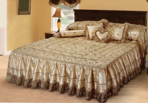 صور مفارش سرير انيقة للعرسان