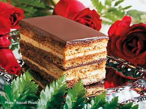 طريقة عمل كيكة الاوبرا من برنامج حورية فتافيت 2014