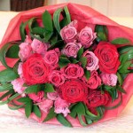 اجمل صور باقات الورد الرومانسيه 2015 , صور ورود حمراء رومانسيه عاليه الدقه   2015