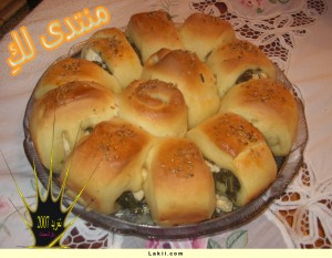 معجنات باالسبانخ ومعجنات بالزعتر