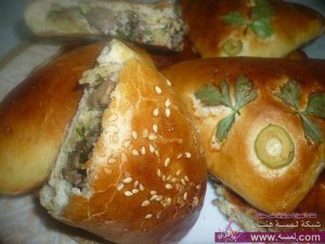 طريقة سهلة لمعجنات بحشوة اللحم المفروم